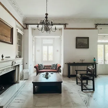 Unique Sunlit House Overlooking The Acropolis